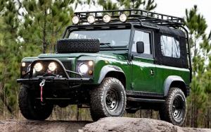 Land Rover Defender 90 Project Famili Vacation by East Coast Defender '2020